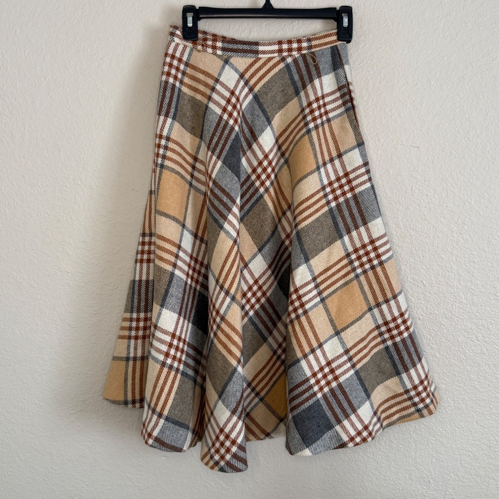 Vintage Dark Academia Preppy Heritage Tan Plaid Wool Blend Midi Skirt Small - Picture 2 of 6